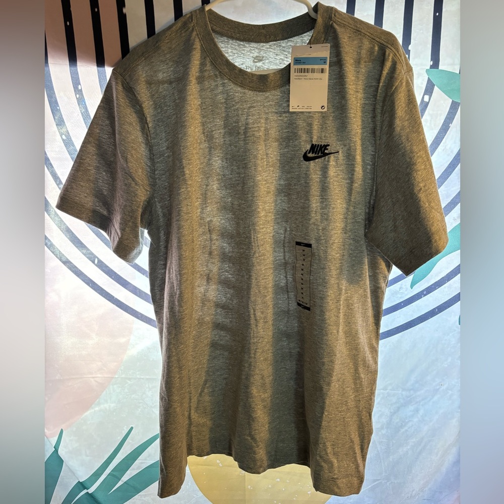 Nike T-Shirt New